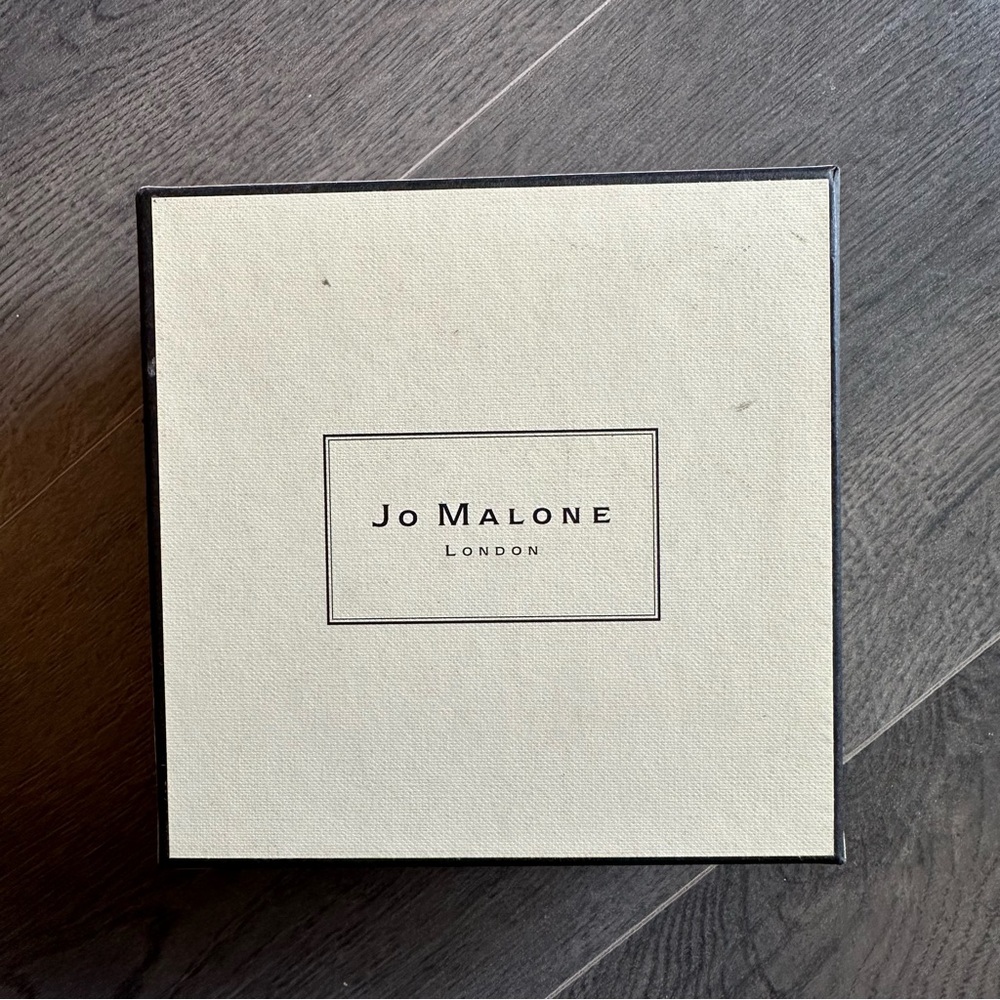 Empty Jo Malone medium gift box